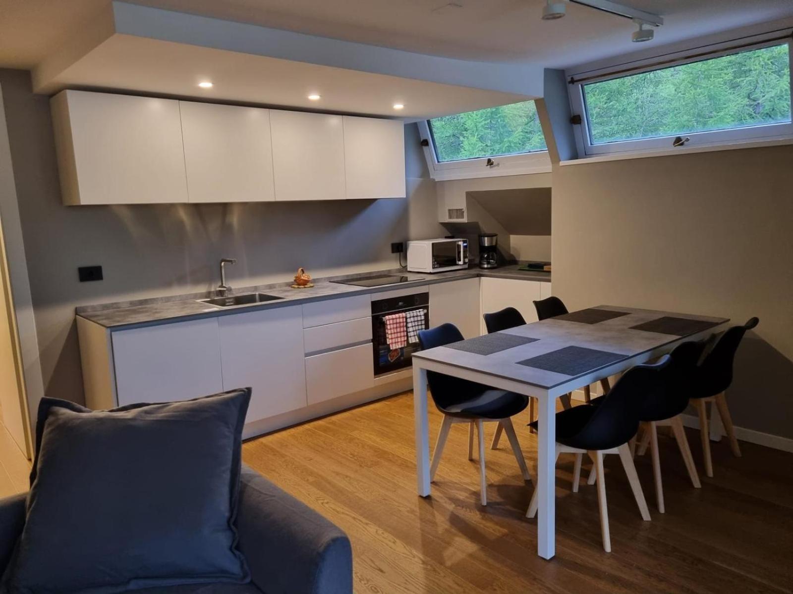 Condominio Alpe Bardonay ブレウイル・チェルヴィナイア エクステリア 写真